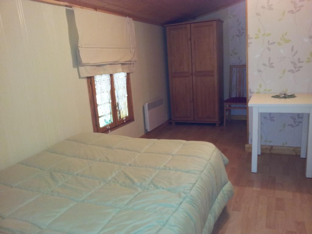 Bed and Breakfast La Croix De Bois Jayat Номер фото