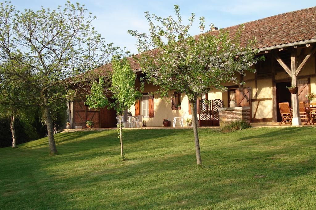 Bed and Breakfast La Croix De Bois Jayat Екстер'єр фото
