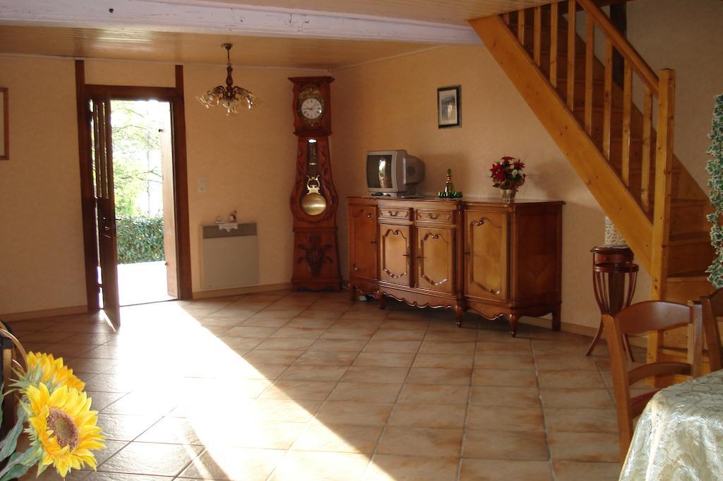 Bed and Breakfast La Croix De Bois Jayat Екстер'єр фото